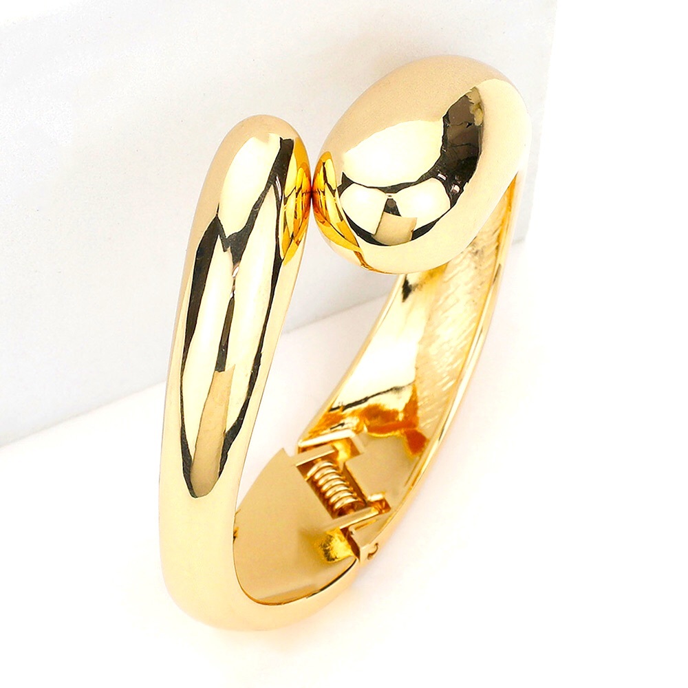 Gold Metal Teardrop Tip Hinged Bracelet